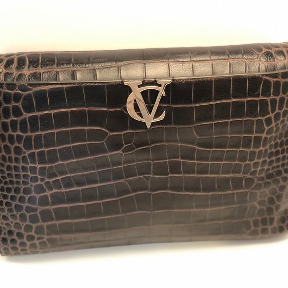 NEW Original Vince Camuto Signature Oversize Cluth - Picture 2 of 13